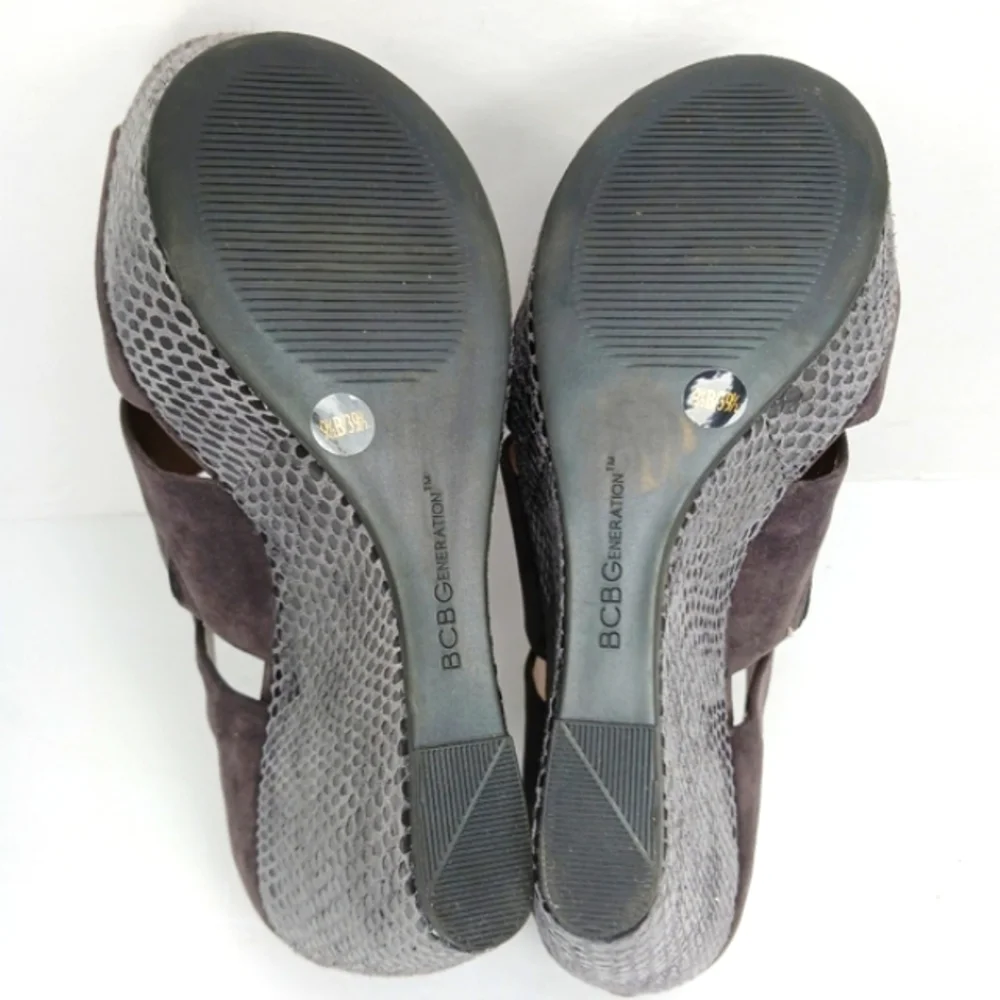 BCBGeneration Gray Platform Wedges - Picture 15 of 15